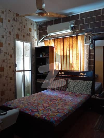 گلستانِِ جوہر ۔ بلاک 19 گلستانِ جوہر,کراچی میں 2 کمروں کا 3 مرلہ فلیٹ 23.5 لاکھ میں برائے فروخت۔