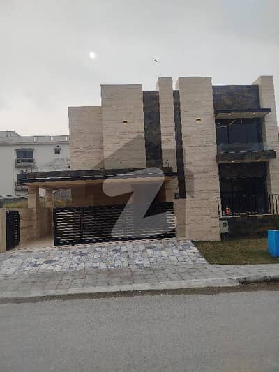 ڈی ایچ اے ڈیفینس فیز 2 ڈی ایچ اے ڈیفینس,اسلام آباد میں 6 کمروں کا 1 کنال مکان 11.9 کروڑ میں برائے فروخت۔ ڈی ایچ اے ڈیفینس فیز 2 ڈی ایچ اے ڈیفینس,اسلام آباد میں 6 کمروں کا 1 کنال مکان 11.9 کروڑ میں برائے فروخت۔