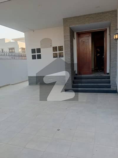 LUXURY BUNGALOW | 500 SQ. YARDS | KHAYABAN-E-QASIM, DHA PHASE 8