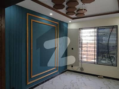 آئی ۔ 14/1 آئی ۔ 14,اسلام آباد میں 5 کمروں کا 6 مرلہ مکان 1.15 لاکھ میں کرایہ پر دستیاب ہے۔