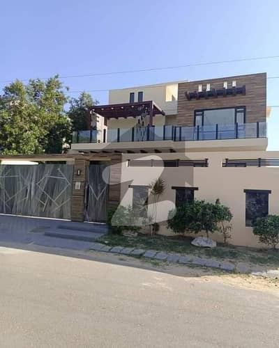 A Palatial Residence For Sale In DHA Phase 8 - Zone C Karachi