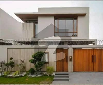 ڈی ایچ اے فیز 7 ڈیفنس (ڈی ایچ اے),لاہور میں 7 کمروں کا 1 کنال مکان 3.75 لاکھ میں کرایہ پر دستیاب ہے۔