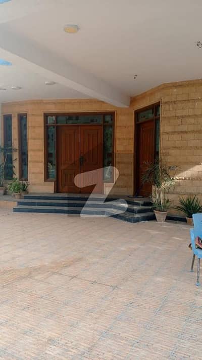 ڈی ایچ اے فیز 6 ڈی ایچ اے ڈیفینس,کراچی میں 6 کمروں کا 2 کنال مکان 15.0 کروڑ میں برائے فروخت۔