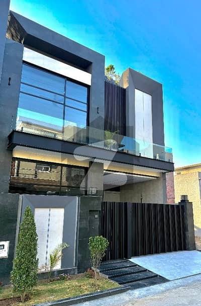 5 Marla Modren House For Sale