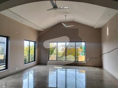 بحریہ انکلیو - سیکٹر اے بحریہ انکلیو,بحریہ ٹاؤن,اسلام آباد میں 3 کمروں کا 1 کنال بالائی پورشن 1.5 لاکھ میں کرایہ پر دستیاب ہے۔