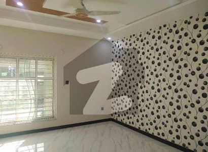 بحریہ ٹاؤن فیز 8 ۔ رفیع بلاک بحریہ ٹاؤن فیز 8,بحریہ ٹاؤن راولپنڈی,راولپنڈی میں 3 کمروں کا 5 مرلہ مکان 60.0 ہزار میں کرایہ پر دستیاب ہے۔ بحریہ ٹاؤن فیز 8 ۔ رفیع بلاک بحریہ ٹاؤن فیز 8,بحریہ ٹاؤن راولپنڈی,راولپنڈی میں 3 کمروں کا 5 مرلہ مکان 60.0 ہزار میں کرایہ پر دستیاب ہے۔