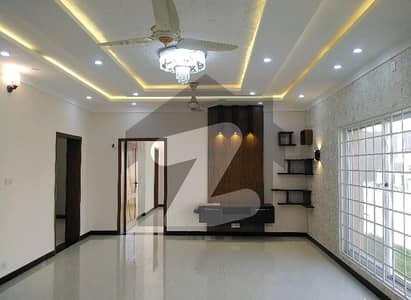 بحریہ گرینز۔ اوورسیز انکلیو - سیکٹر 6 بحریہ گرینز۔ اوورسیز انکلیو,بحریہ ٹاؤن فیز 8,بحریہ ٹاؤن راولپنڈی,راولپنڈی میں 5 کمروں کا 10 مرلہ مکان 1.35 لاکھ میں کرایہ پر دستیاب ہے۔ بحریہ گرینز۔ اوورسیز انکلیو - سیکٹر 6 بحریہ گرینز۔ اوورسیز انکلیو,بحریہ ٹاؤن فیز 8,بحریہ ٹاؤن راولپنڈی,راولپنڈی میں 5 کمروں کا 10 مرلہ مکان 1.35 لاکھ میں کرایہ پر دستیاب ہے۔