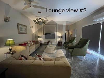 ڈی ایچ اے فیز 2 - بلاک آر فیز 2,ڈیفنس (ڈی ایچ اے),لاہور میں 6 کمروں کا 2 کنال مکان 5.9 لاکھ میں کرایہ پر دستیاب ہے۔