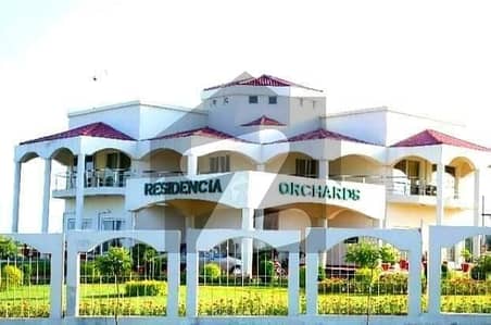 5kanal farm house available for sale in block D ideal location and reasonable price