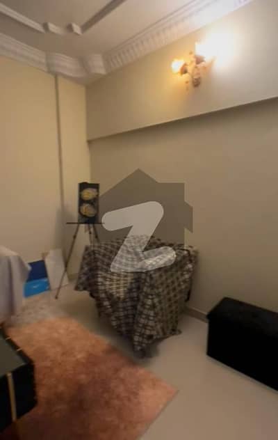 گلشنِ اقبال - بلاک 11 گلشنِ اقبال,گلشنِ اقبال ٹاؤن,کراچی میں 3 کمروں کا 5 مرلہ فلیٹ 1.7 کروڑ میں برائے فروخت۔