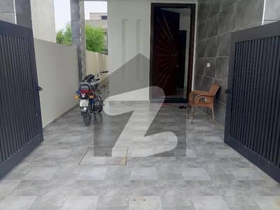 5 MARLA BRAND NEW FULL HOUSE FOR RENT NEAR DHA PHASE 9