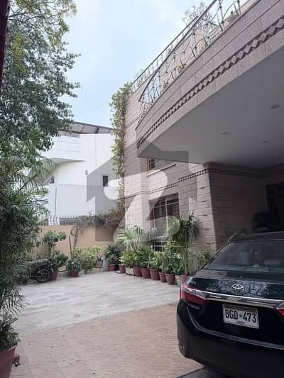 House Is Available For sale In DHA Phase 4