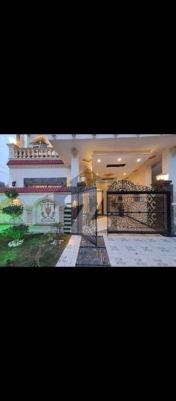 ڈی ایچ اے فیز 5 ڈیفنس (ڈی ایچ اے),لاہور میں 5 کمروں کا 1 کنال مکان 3.0 لاکھ میں کرایہ پر دستیاب ہے۔