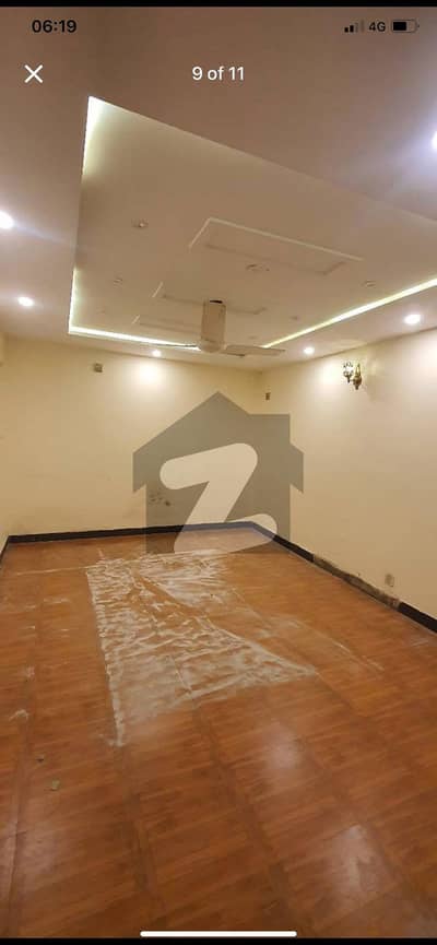 G13/ Size 30*60 Upper Portion For Rent