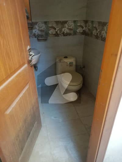 12 laakh per Marla rate ha Kha ka Maan road se 45 sec fasla