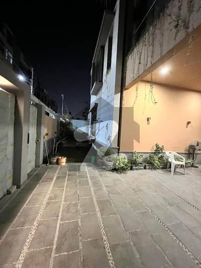 ڈی ایچ اے فیز 6 ڈی ایچ اے ڈیفینس,کراچی میں 1 کنال مکان 21.0 کروڑ میں برائے فروخت۔