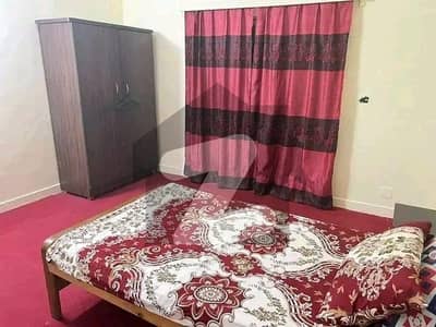 ڈی ایچ اے فیز 2 ڈی ایچ اے ڈیفینس,کراچی میں 1 کمرے کا 1 کنال کمرہ 30.0 ہزار میں کرایہ پر دستیاب ہے۔