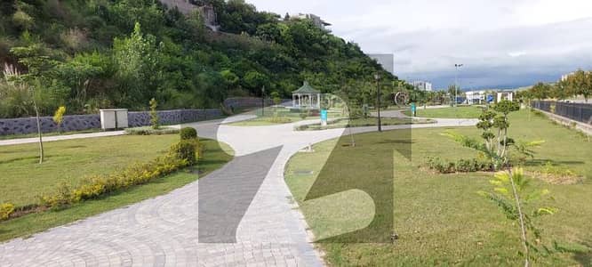 ڈی ایچ اے فیز 5 ۔ سیکٹر کے ڈی ایچ اے ڈیفینس فیز 5,ڈی ایچ اے ڈیفینس,اسلام آباد میں 2 کنال رہائشی پلاٹ 8.5 کروڑ میں برائے فروخت۔