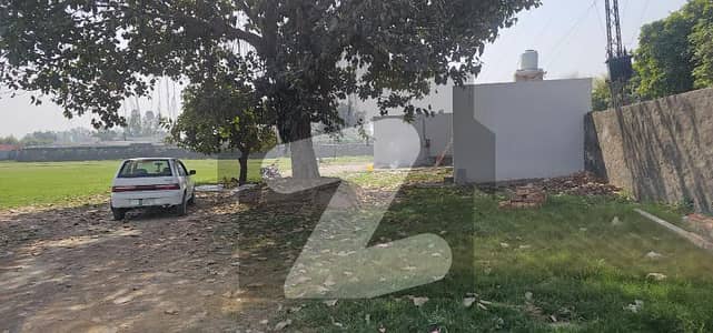 بیدیاں روڈ لاہور میں 1 کمرے کا 1 کنال فارم ہاؤس 1.35 کروڑ میں برائے فروخت۔