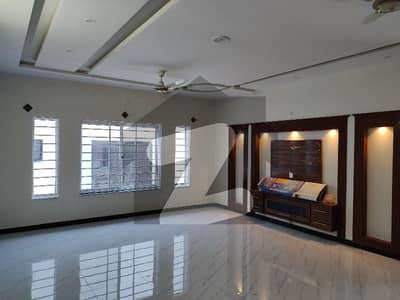 جی ۔ 16 اسلام آباد میں 4 کمروں کا 1 کنال بالائی پورشن 1.0 لاکھ میں کرایہ پر دستیاب ہے۔