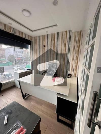 بحریہ ٹاؤن سیکٹر ای بحریہ ٹاؤن,لاہور میں 4 مرلہ دفتر 90.0 لاکھ میں برائے فروخت۔