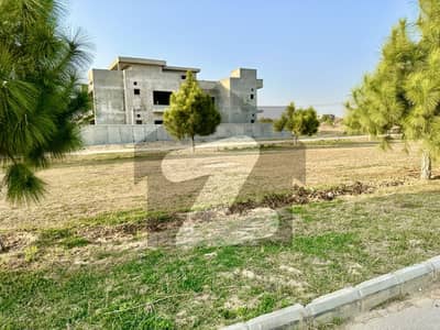 اپ کنٹری انکلوزر ہاؤسنگ سوسائٹی راولپنڈی میں 6 مرلہ رہائشی پلاٹ 30.0 لاکھ میں برائے فروخت۔