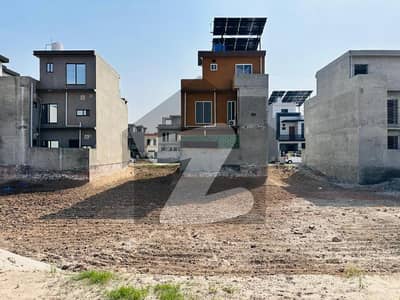 10 Marla Plot For Sale In Parkview City Lahore