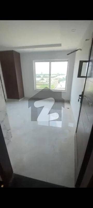 بحریہ ٹاؤن سیکٹر ای بحریہ ٹاؤن,لاہور میں 1 مرلہ Studio فلیٹ 45.0 لاکھ میں برائے فروخت۔