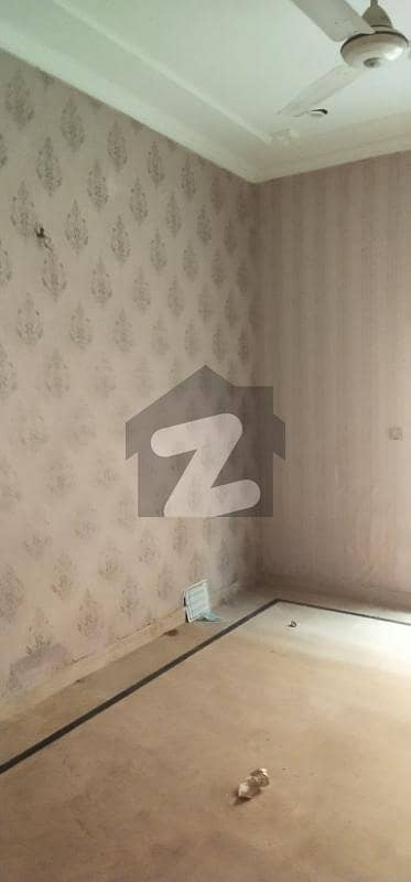 Wapda Town G Block 10 Marla Lower Portion For Rent