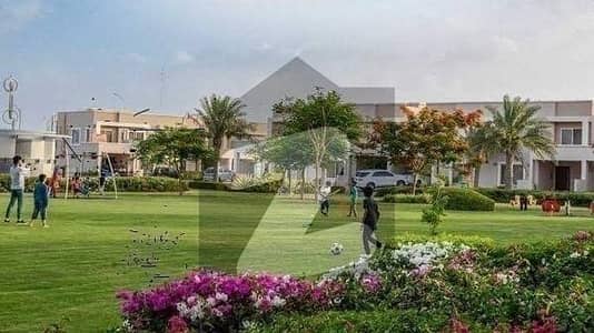 3Bed DDL 200sq yd Villa FOR SALE. All amenities nearby including Parks, Mosques and Gallery