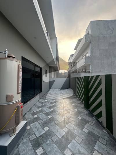 40*80 house prime location