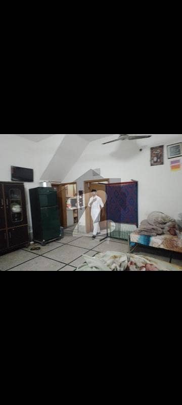 5 Marla House Available for sale in Mustafa park near Awan town Multan road lahore 5 Marla House Available for sale in Mustafa park near Awan town Multan road lahore