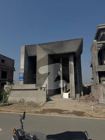 10 Marla Grey Structure in Tulip Overseas Block, Park View City Lahore
