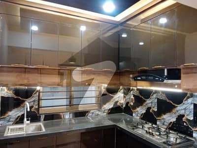 کینٹ ویو لوجز ملیر لِنک ٹُو سُپر ہائی وے,کراچی میں 2 کمروں کا 6 مرلہ فلیٹ 1.35 کروڑ میں برائے فروخت۔