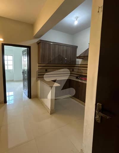 01 BEDROOM LUXURY APARTMENT AVAILABLE FOR SALE AT DIAMOND MALL GULBERG GREEN ISLAMABAD