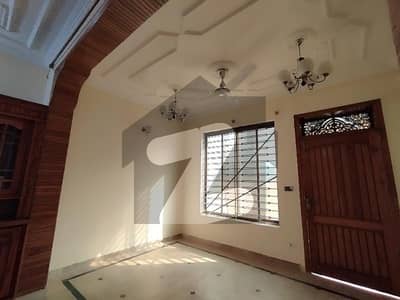 جی ۔ 13/4 جی ۔ 13,اسلام آباد میں 4 کمروں کا 4 مرلہ مکان 3.0 کروڑ میں برائے فروخت۔