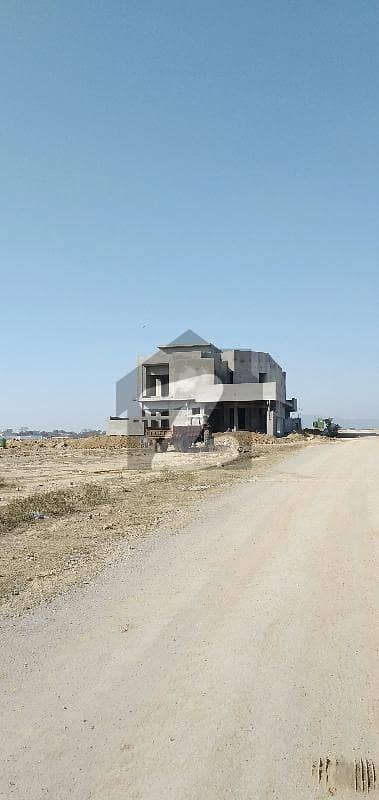 50x90 Kanal Street 90 plot for Sale G-14/3