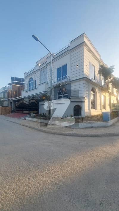 14 Marla Corner Brand New House