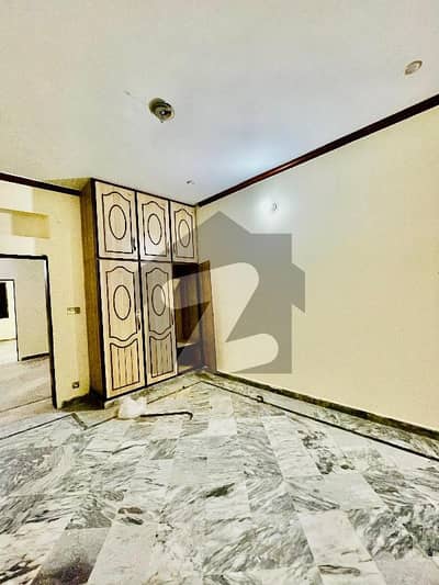 5 Marla Upper Portion For Rent In Sabzazar Near To Market