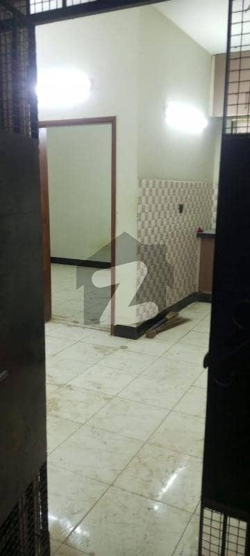 پی ای سی ایچ ایس بلاک 2 پی ای سی ایچ ایس,جمشید ٹاؤن,کراچی میں 2 کمروں کا 2 مرلہ بالائی پورشن 68.0 لاکھ میں برائے فروخت۔