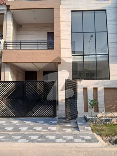 05-Marla Brand New House House For Sale 05-Marla Brand New House House For Sale