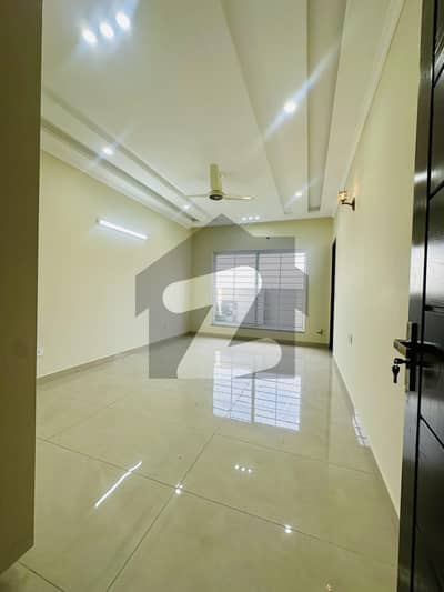 بحریہ انکلیو بحریہ ٹاؤن,اسلام آباد میں 2 کمروں کا 10 مرلہ زیریں پورشن 1.1 لاکھ میں کرایہ پر دستیاب ہے۔