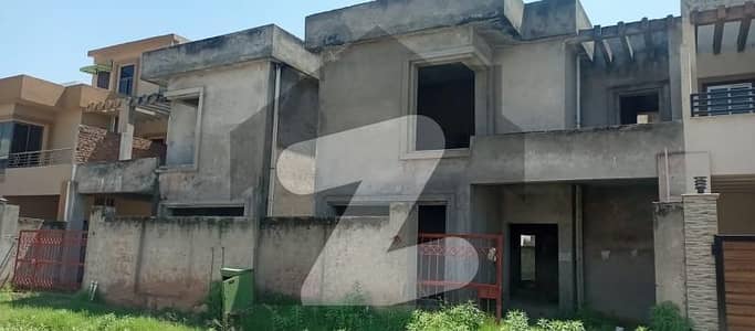 8 Marla Double Story Grey Structure House Bedrooms. 4 With Bathrooms. 4/Dining Room TV Launch Kitchen Car Parking