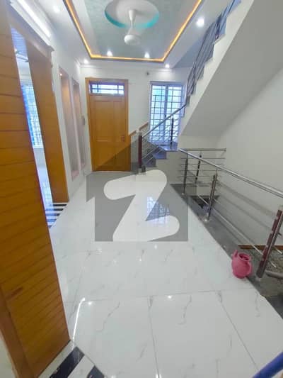 4 Marla Tiles Flooring Upper Portion Available Rent In G 13