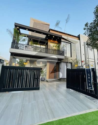 10 Marla desighner ground portion available for rent