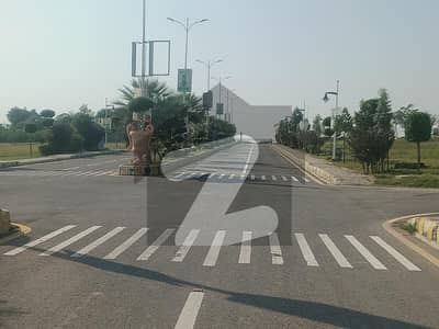 گلبرگ ریزیڈنشیا - بلاک کے گلبرگ ریزیڈنشیا,گلبرگ,اسلام آباد میں 7 مرلہ رہائشی پلاٹ 72.0 لاکھ میں برائے فروخت۔