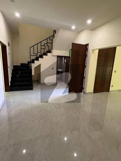 125 Yards Villa available for sale in Ali Block