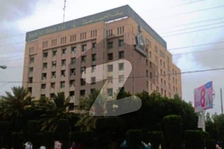 شاہراہِ فیصل کراچی میں 5 مرلہ دفتر 1.8 لاکھ میں کرایہ پر دستیاب ہے۔