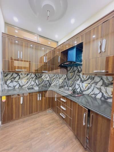 10 Marla Brand New Luxury House For Rent