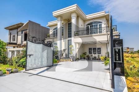 ڈی ایچ اے فیز 7 ڈیفنس (ڈی ایچ اے),لاہور میں 3 کمروں کا 1 کنال بالائی پورشن 84.0 ہزار میں کرایہ پر دستیاب ہے۔